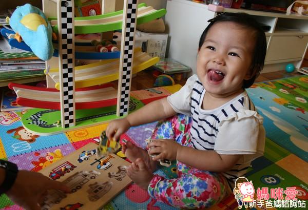 《德國 Hape》小童玩具無毒木製竹子玩具 / 積木 / 迷宮 / 字母拼圖(2歲以上適用)