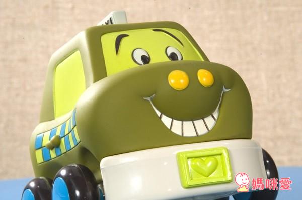 《美國B.Toys》感統玩具 激發寶寶想像力