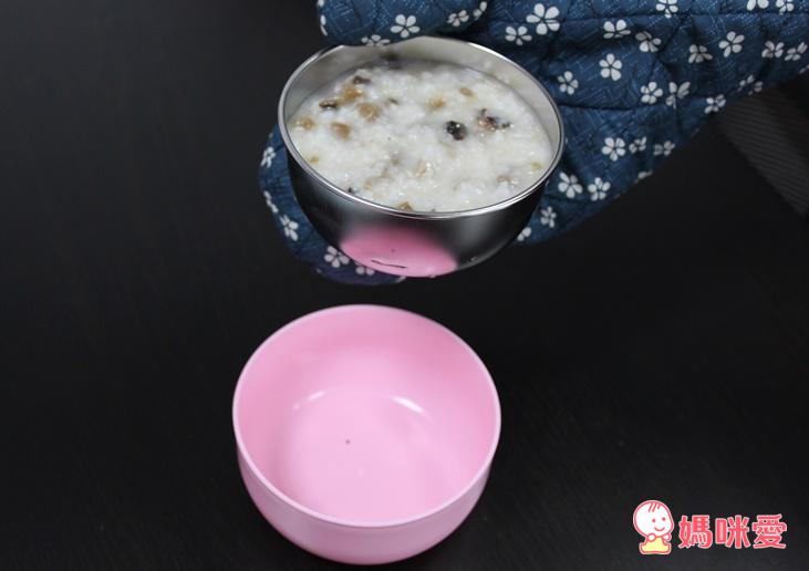 (新色加入!)美國Thinkbaby無毒不鏽鋼兒童餐具組 / 德國不鏽鋼歪頭小鴨湯匙