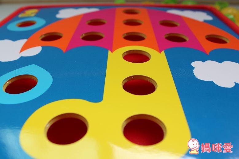 【法國DJECO】小童款 手作風質感木玩。【美國ALEX】小手鈕釦拼拼樂 / 小手穿線樂