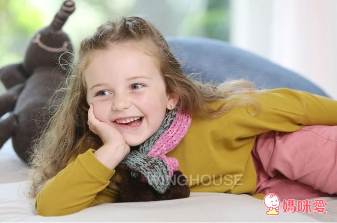 韓國Winghouse》防走失包/針織圍巾/ 針織毛帽‧韓國AMOS》安全無毒 水性蠟筆