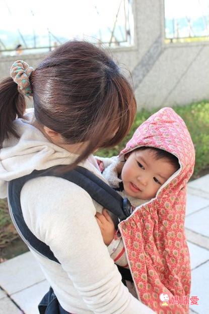 《日本Hoppetta》六層紗防踢被/ 蘑菇棉被/ 保溫保冷提袋/ 保暖披巾 / 外出收納包