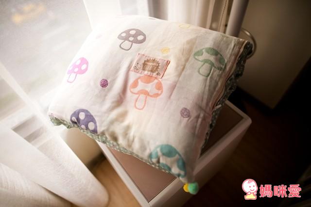 《日本Hoppetta》六層紗防踢被/ 蘑菇棉被/ 保溫保冷提袋/ 保暖披巾 / 外出收納包