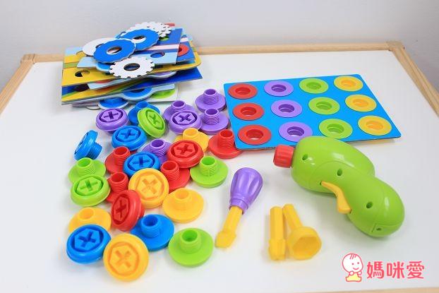 《美國》Alex小小建築師&小手穿線樂 /GIOTTO BEBE水洗蠟筆 / AMOS水性蠟筆