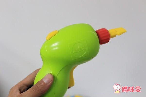 《美國》Alex小小建築師&小手穿線樂 /GIOTTO BEBE水洗蠟筆 / AMOS水性蠟筆