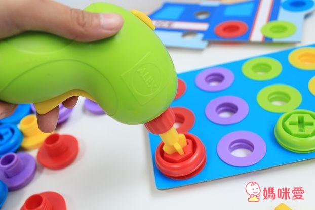 《美國》Alex小小建築師&小手穿線樂 /GIOTTO BEBE水洗蠟筆 / AMOS水性蠟筆