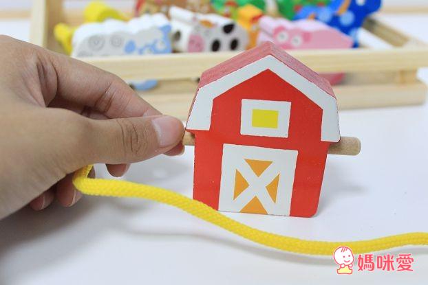 【法國DJECO】小童款 手作風質感木玩。【美國ALEX】小手鈕釦拼拼樂 / 小手穿線樂