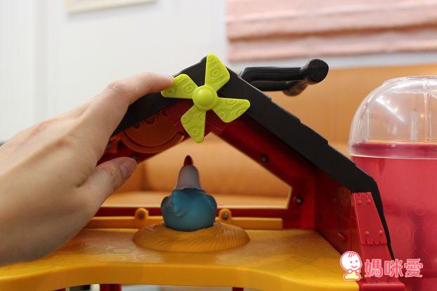 【新品加入!】《美國B.Toys》感統玩具 激發寶寶想像力