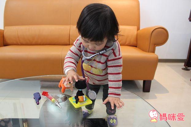 【新品加入!】《美國B.Toys》感統玩具 激發寶寶想像力