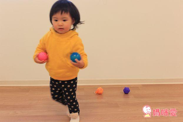 【新品加入!】《美國B.Toys》感統玩具 激發寶寶想像力