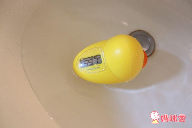 寶寶洗澡好幫手》丹麥Flexibath摺疊浴盆 / 洗髮帽 / 電子水溫計 / 軟式馬桶攜帶座墊