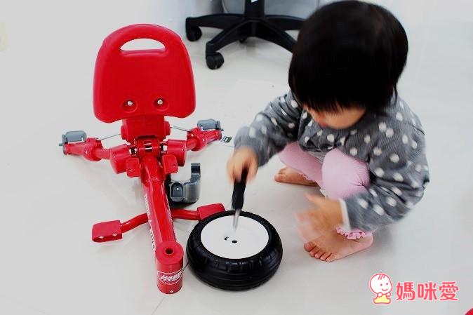 《美國百年品牌 Radio Flyer》4-in-1三輪推車 / 滑步三輪車 / 平衡車