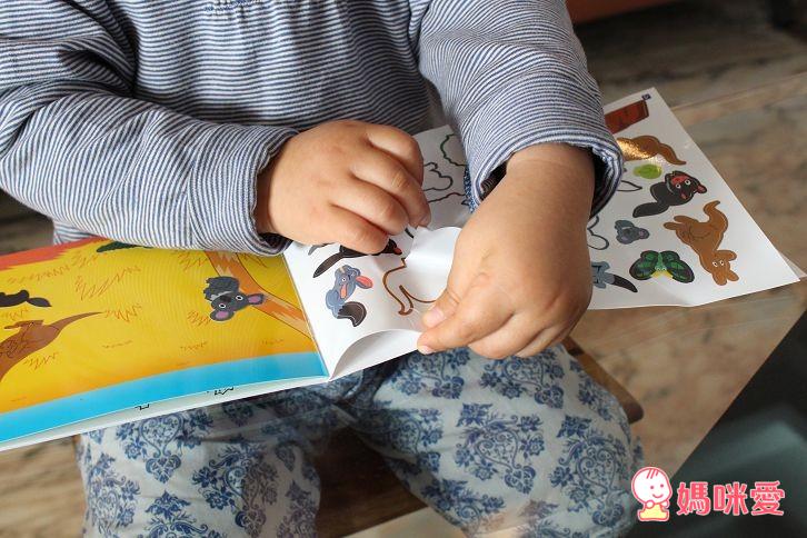 日本【LIEBAM貼紙書】