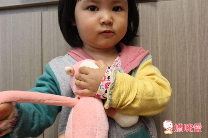 美國miYim 有機棉製成 故事書娃娃 / 瑜珈娃娃 / 手搖鈴 / 推車娃娃