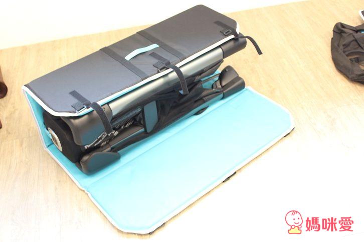 【媽咪愛♥獨家首賣】4moms 遊戲床(嬰兒網床) 單手即搞定遊戲床的展開及收納