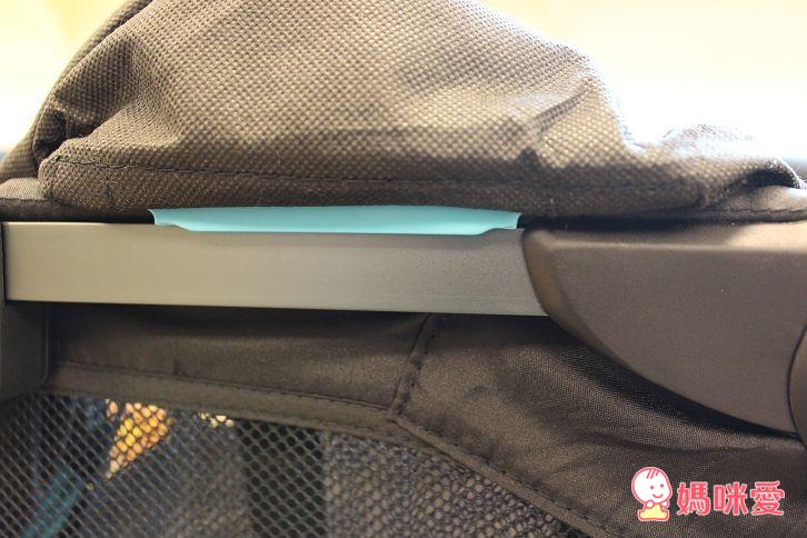 【媽咪愛♥獨家首賣】4moms 遊戲床(嬰兒網床) 單手即搞定遊戲床的展開及收納