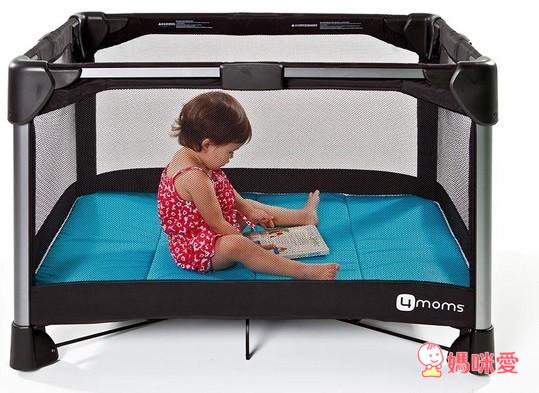 【媽咪愛♥獨家首賣】4moms 遊戲床(嬰兒網床) 單手即搞定遊戲床的展開及收納