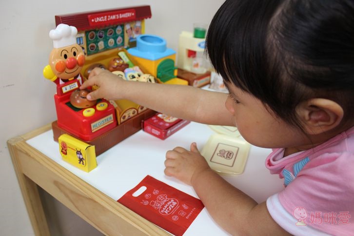 【預購團】麵包超人的麵包工場 / 後背包 / 小側背(預購至6/3(二)中午12:00)