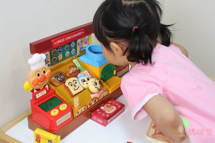 【預購團】麵包超人的麵包工場 / 後背包 / 小側背(預購至6/3(二)中午12:00)