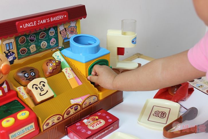 【預購團】麵包超人的麵包工場 / 後背包 / 小側背(預購至6/3(二)中午12:00)