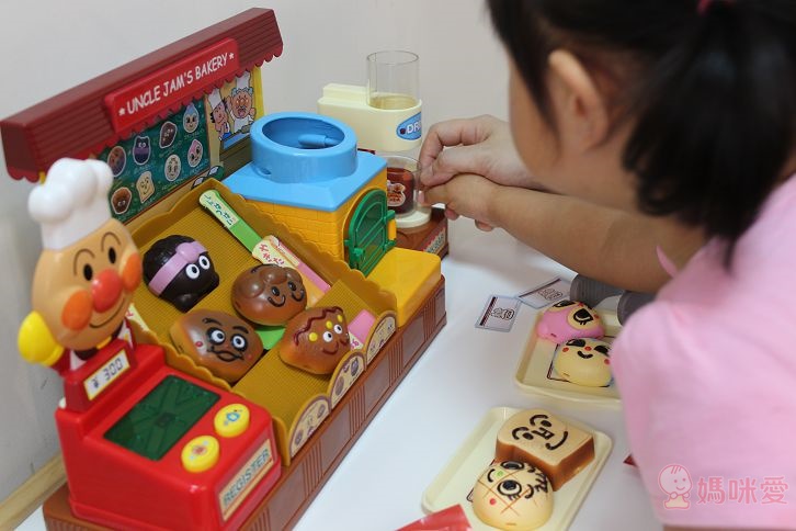 【預購團】麵包超人的麵包工場 / 後背包 / 小側背(預購至6/3(二)中午12:00)