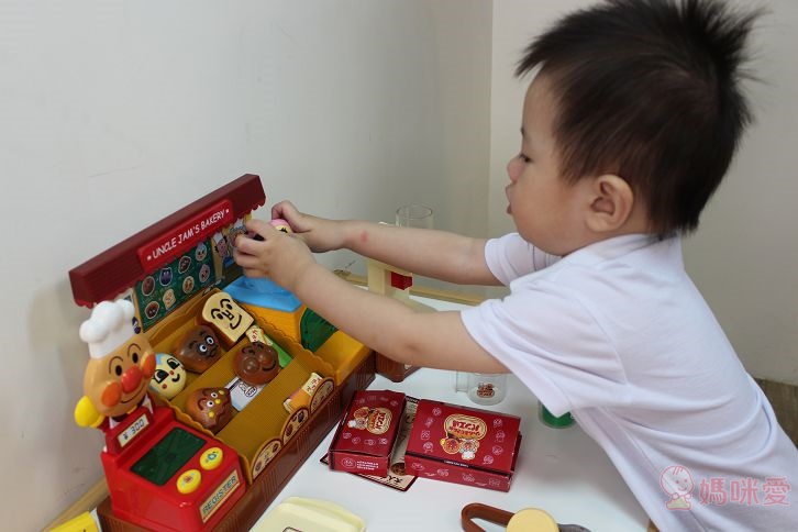 【預購團】麵包超人的麵包工場 / 後背包 / 小側背(預購至6/3(二)中午12:00)