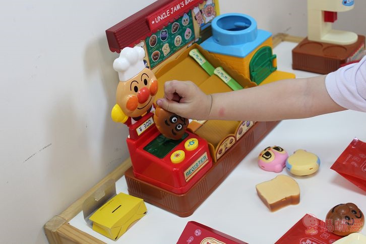 【預購團】麵包超人的麵包工場 / 後背包 / 小側背(預購至6/3(二)中午12:00)