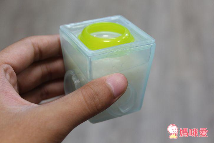 英國嬰幼兒品牌Brother Max》進餐餵食組 / 雙層冷飲壺 / 奶粉分裝盒