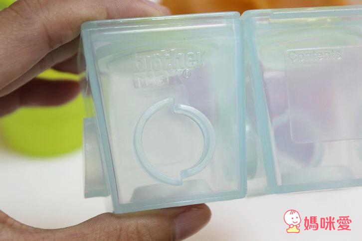 英國嬰幼兒品牌Brother Max》進餐餵食組 / 雙層冷飲壺 / 奶粉分裝盒