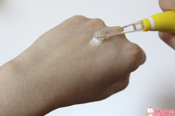 Brush-baby 電動牙刷