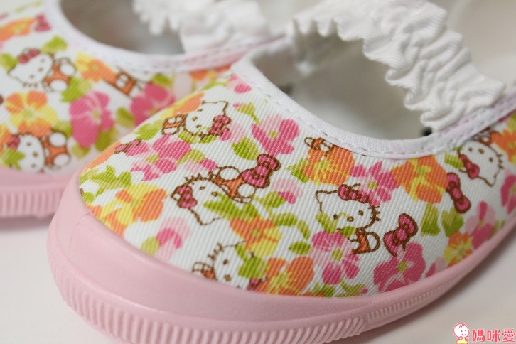 日本,休閒鞋,室內鞋,拖鞋,Kitty,皮卡丘