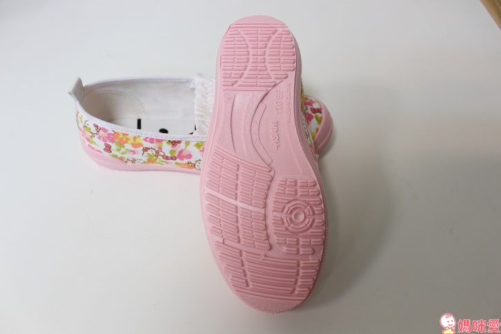 日本,休閒鞋,室內鞋,拖鞋,Kitty,皮卡丘