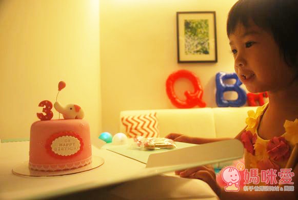 《Candy Wedding 翻糖蛋糕》純手工製作 精美禮盒裝