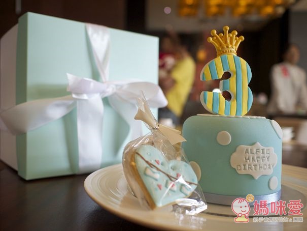 《Candy Wedding 翻糖蛋糕》純手工製作 精美禮盒裝