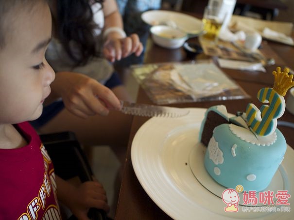 《Candy Wedding 翻糖蛋糕》純手工製作 精美禮盒裝