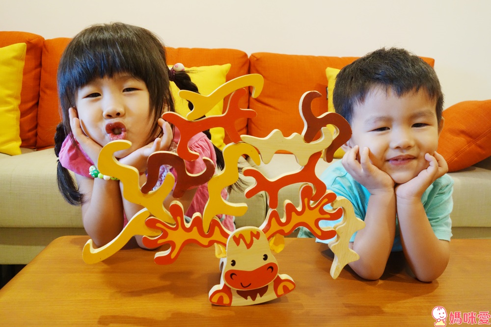 《德國 Hape》小童玩具無毒木製竹子玩具 / 積木 / 迷宮 / 字母拼圖(2歲以上適用)