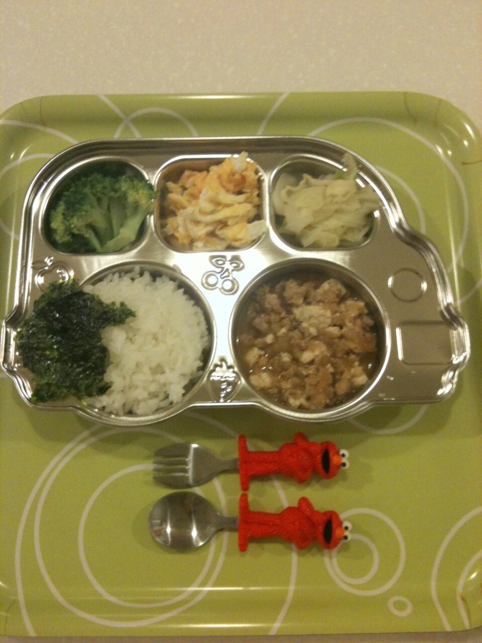 《美國 innobaby 不鏽鋼餐具》車車餐盤組 /  不鏽鋼餐具  / 固齒器