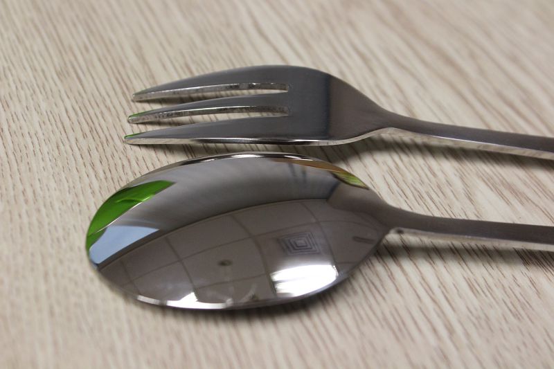 《美國 innobaby 不鏽鋼餐具》車車餐盤組 /  不鏽鋼餐具  / 固齒器