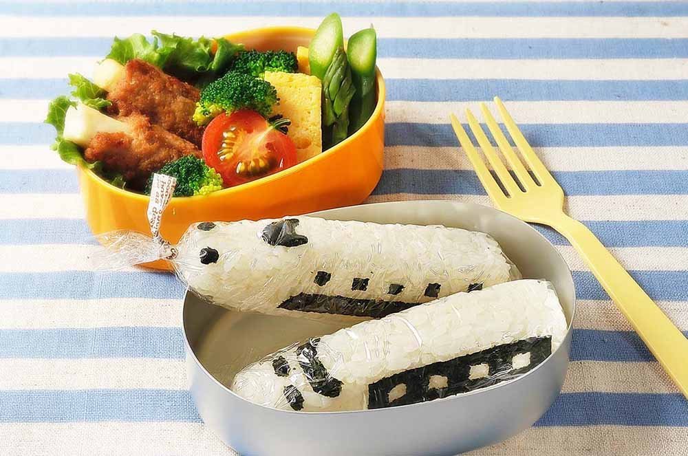 【預購至9/22】《料理好幫手》列車飯團壓模器 / 笑臉海苔打洞器 / 熊貓吐司模具