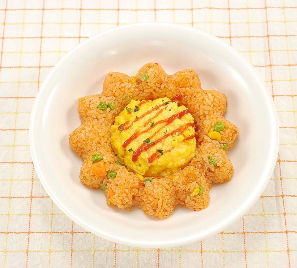 【預購至9/22】《料理好幫手》列車飯團壓模器 / 笑臉海苔打洞器 / 熊貓吐司模具