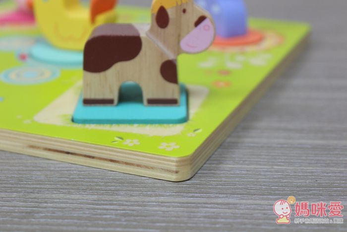 【法國DJECO】小童款 手作風質感木玩。【美國ALEX】小手鈕釦拼拼樂 / 小手穿線樂