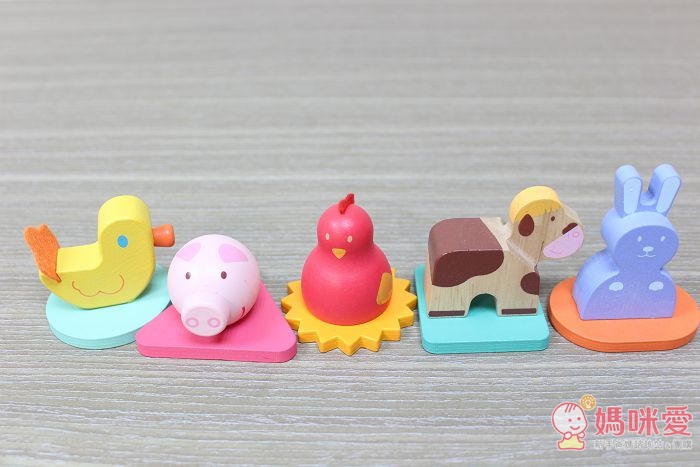 【法國DJECO】小童款 手作風質感木玩。【美國ALEX】小手鈕釦拼拼樂 / 小手穿線樂