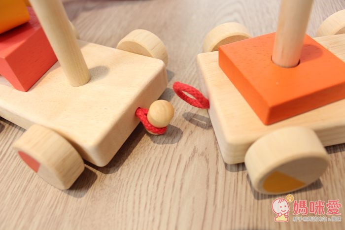 動手玩》法國DJECO木製玩具 / ALEX 小手鈕扣拼拼樂/日本femmebelly玩具收納袋