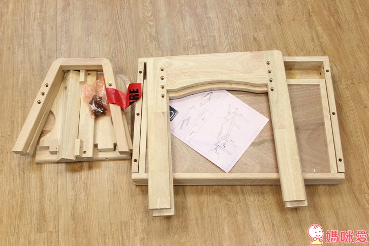 【預購至11/28】《Mesa Silla寶寶自主桌椅組》三階段調整桌椅 打造小童閱讀、遊戲空間