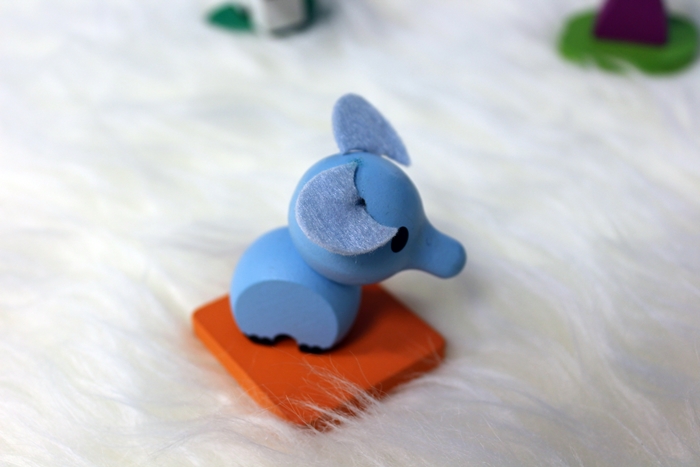 【法國DJECO】小童款 手作風質感木玩。【美國ALEX】小手鈕釦拼拼樂 / 小手穿線樂