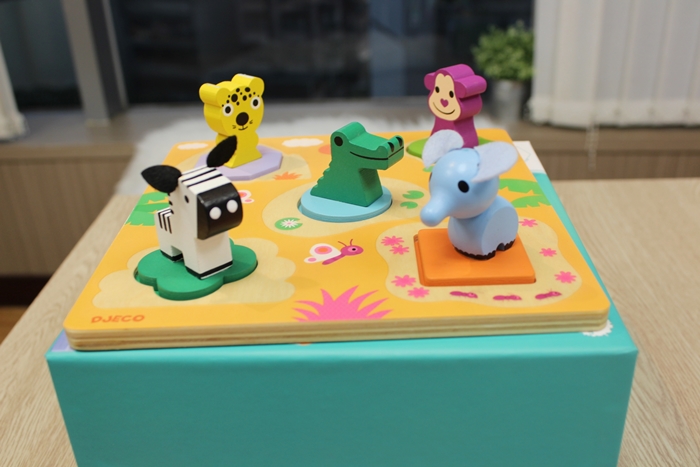 【法國DJECO】小童款 手作風質感木玩。【美國ALEX】小手鈕釦拼拼樂 / 小手穿線樂