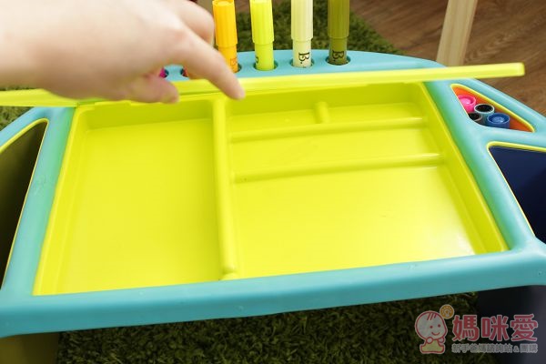 B.toys 咻咻藝術工作站 