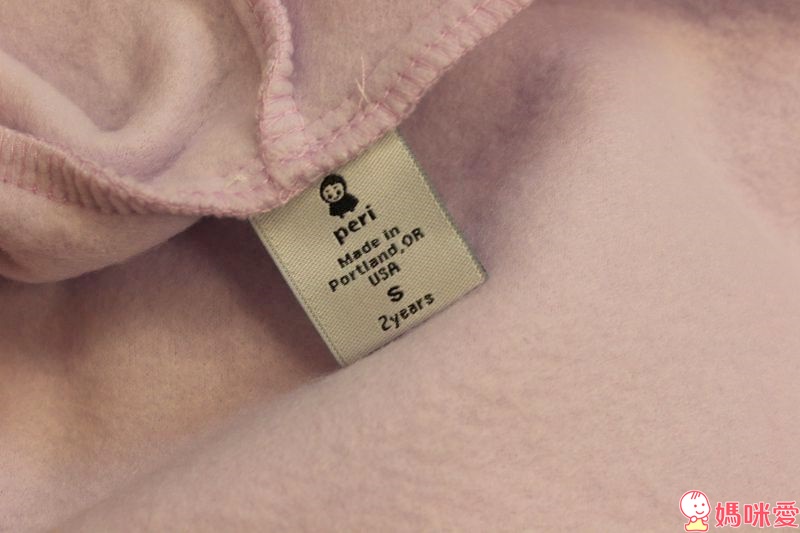 【預購至12/9】《美國純手工 Peri斗篷》化身冬日小精靈