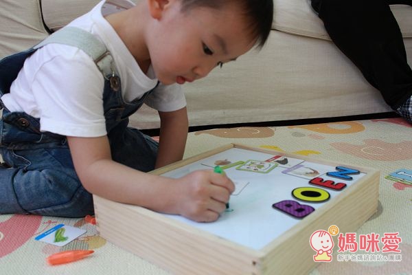 InnovativeKids 行動小學堂