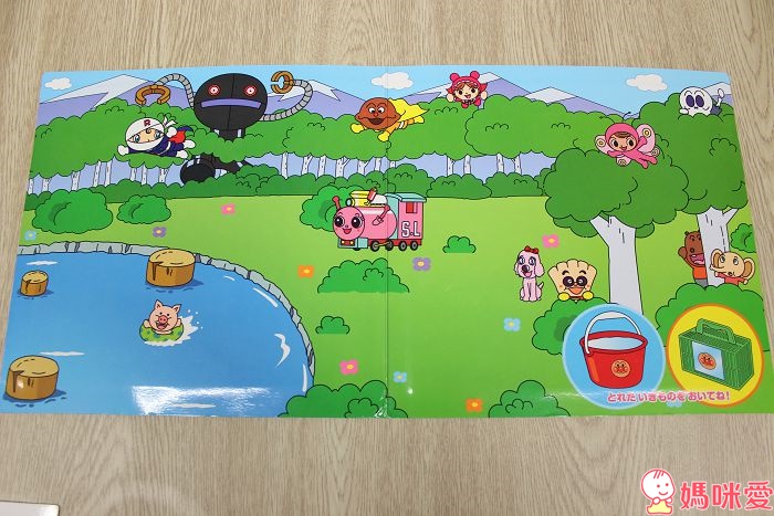 【預購團】麵包超人玩具團》兒童相機 / 捕蟲磁鐵書 / 貼紙書 / 玩具收納箱 /超大彈力球